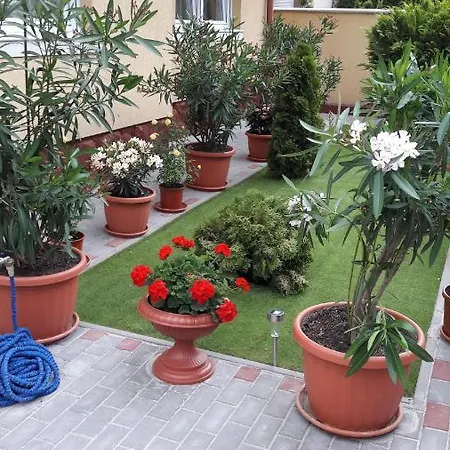 Matild Apartmanhaz Apartment Siofok
