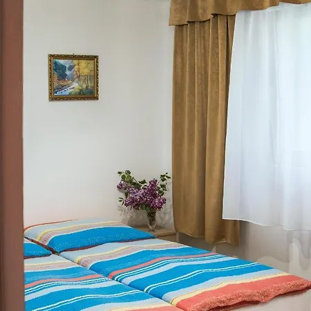 Matild Apartmanhaz * 시오포크