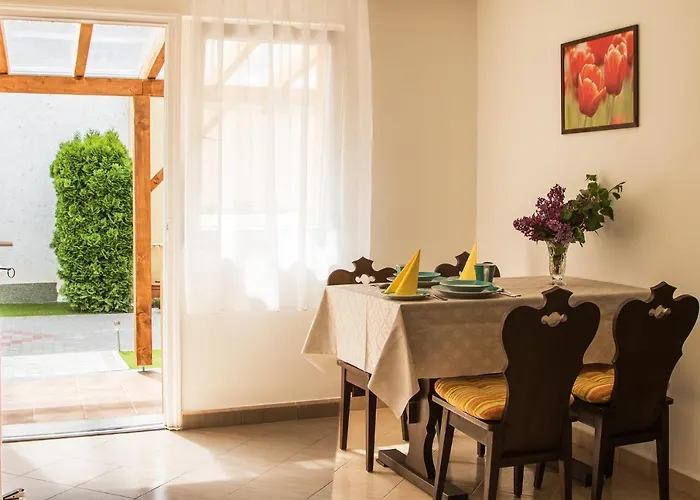 דירה Matild Apartmanhaz *